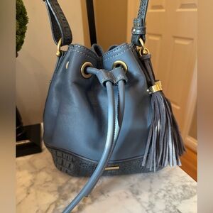 Brahmin - Isabelle Small Crossbody - Sedona/Blue Bucket Drawstring Bag Like New